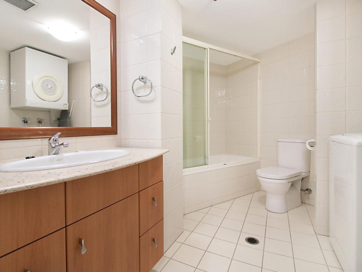 Apartment Calypso Tower Unit 1603 *
